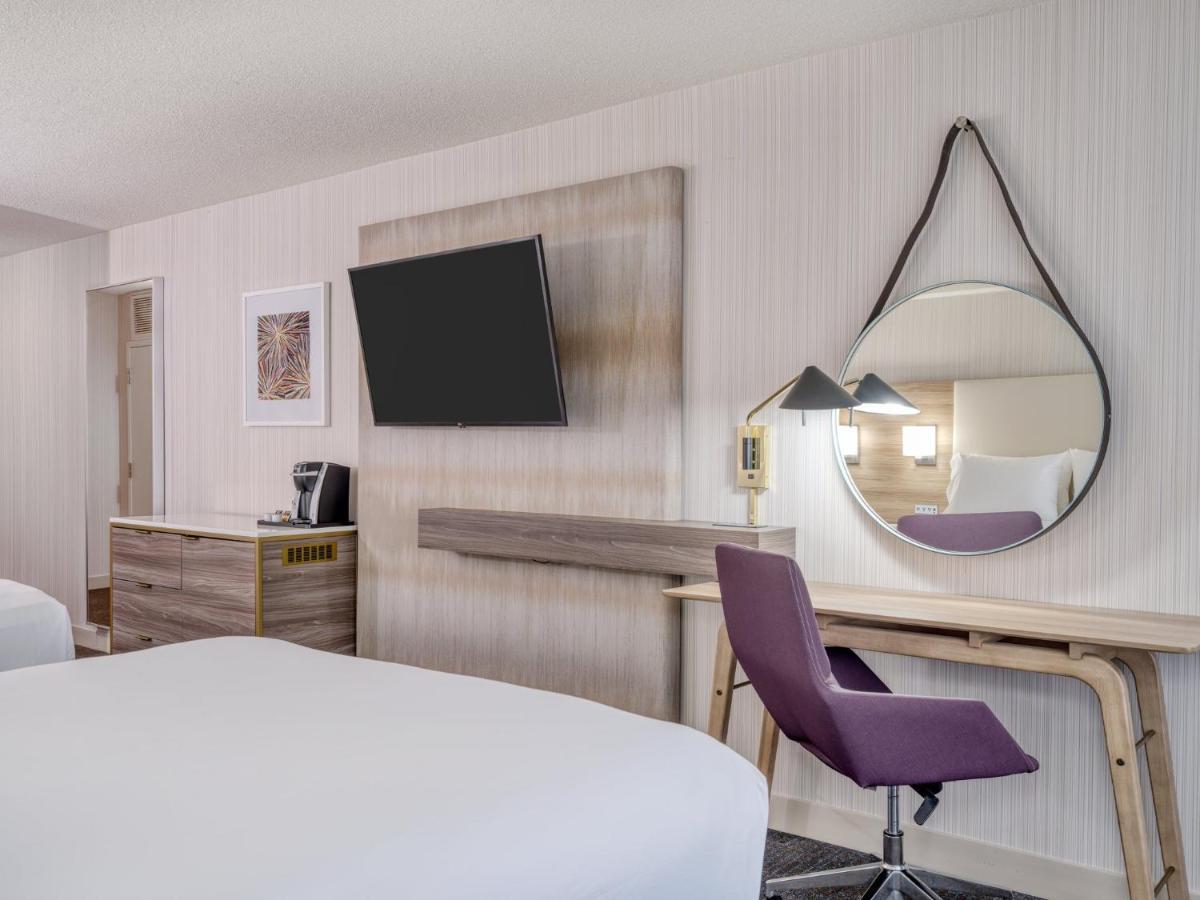 Crowne Plaza Indianapolis-Airport By Ihg Hotel Ngoại thất bức ảnh